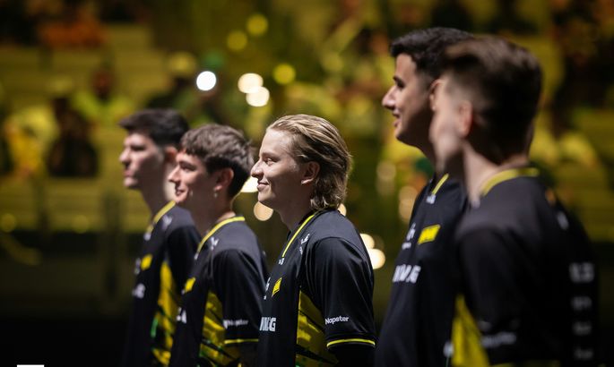 Непереможна машина. NAVI проти Team Vitality у фіналі BLAST Rivals …
