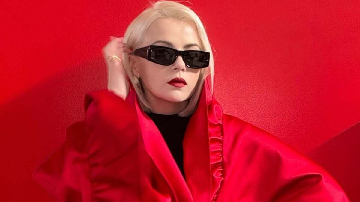 Несподіваний поворот: Міка Ньютон здивувала новою професією