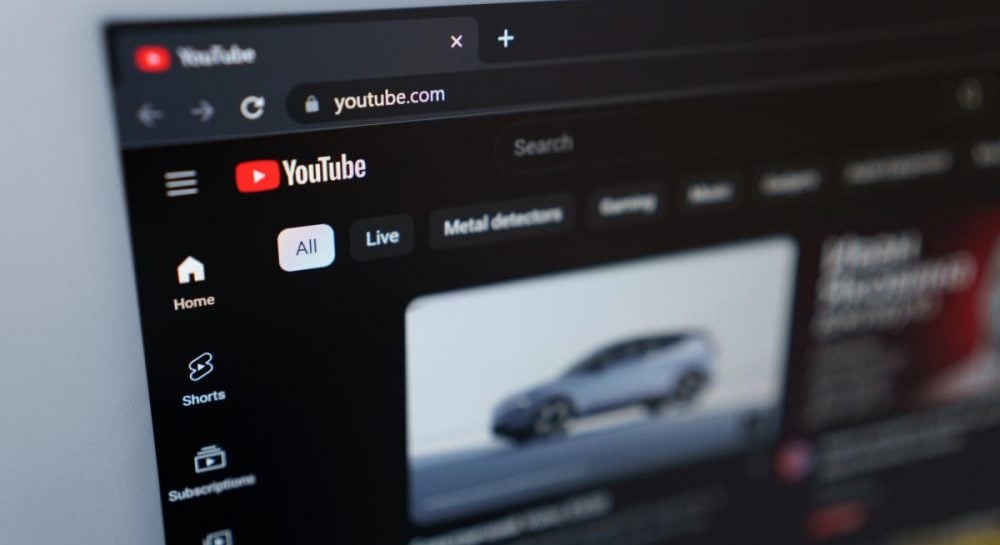 Новий баг YouTube "з’їдає" 100% потужності процесора: як це виправити