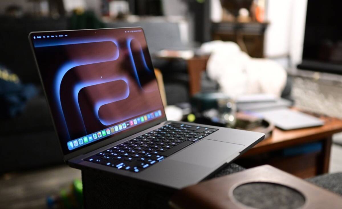 Нові MacBook Pro отримають OLED-екрани: чим вони будуть кращі