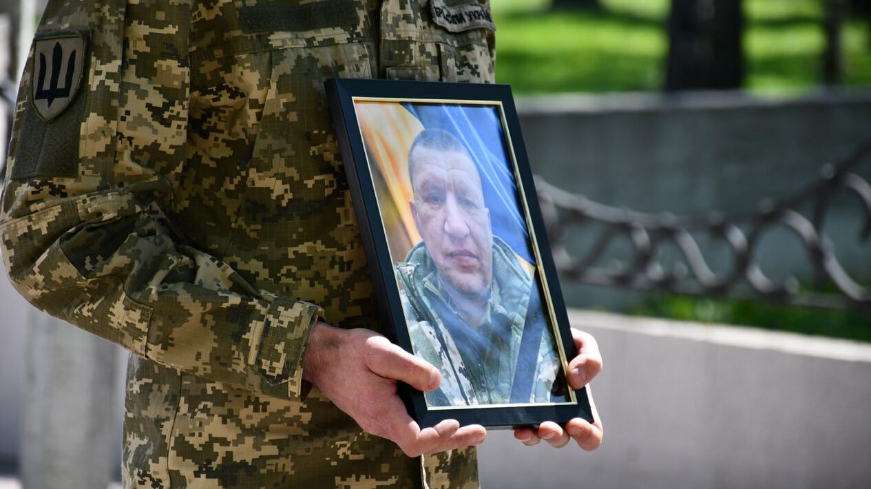 Ніжин попрощався зі своїм полеглим Героєм