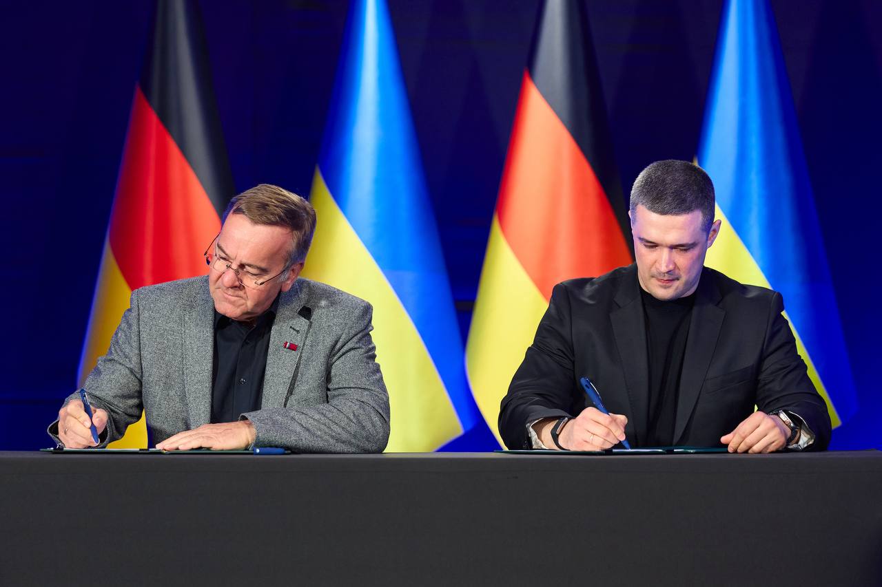 Німеччина дасть Україні сотні ракет для Patriot