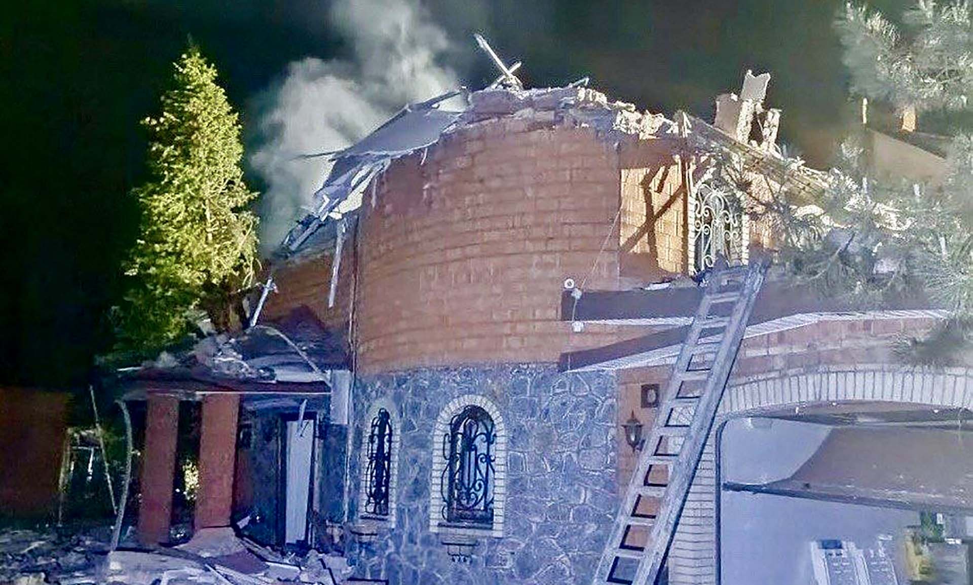 У Дніпрі через ворожу атаку постраждали люди