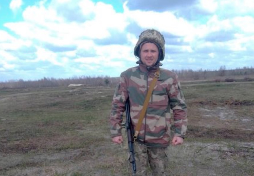Обмін полоненими: на Житомирщину після трьох років неволі повернувся десантник …