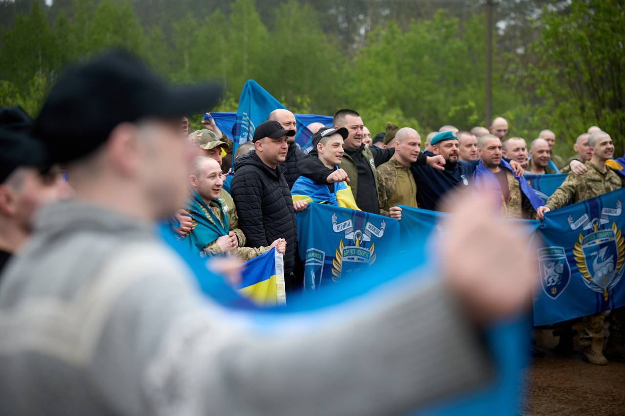 Серед звільнених — бійці «Азову»: що відомо про новий обмін …