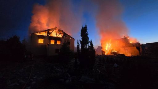 На Харківщині внаслідок російського обстрілу виникла масштабна пожежа – ДСНС