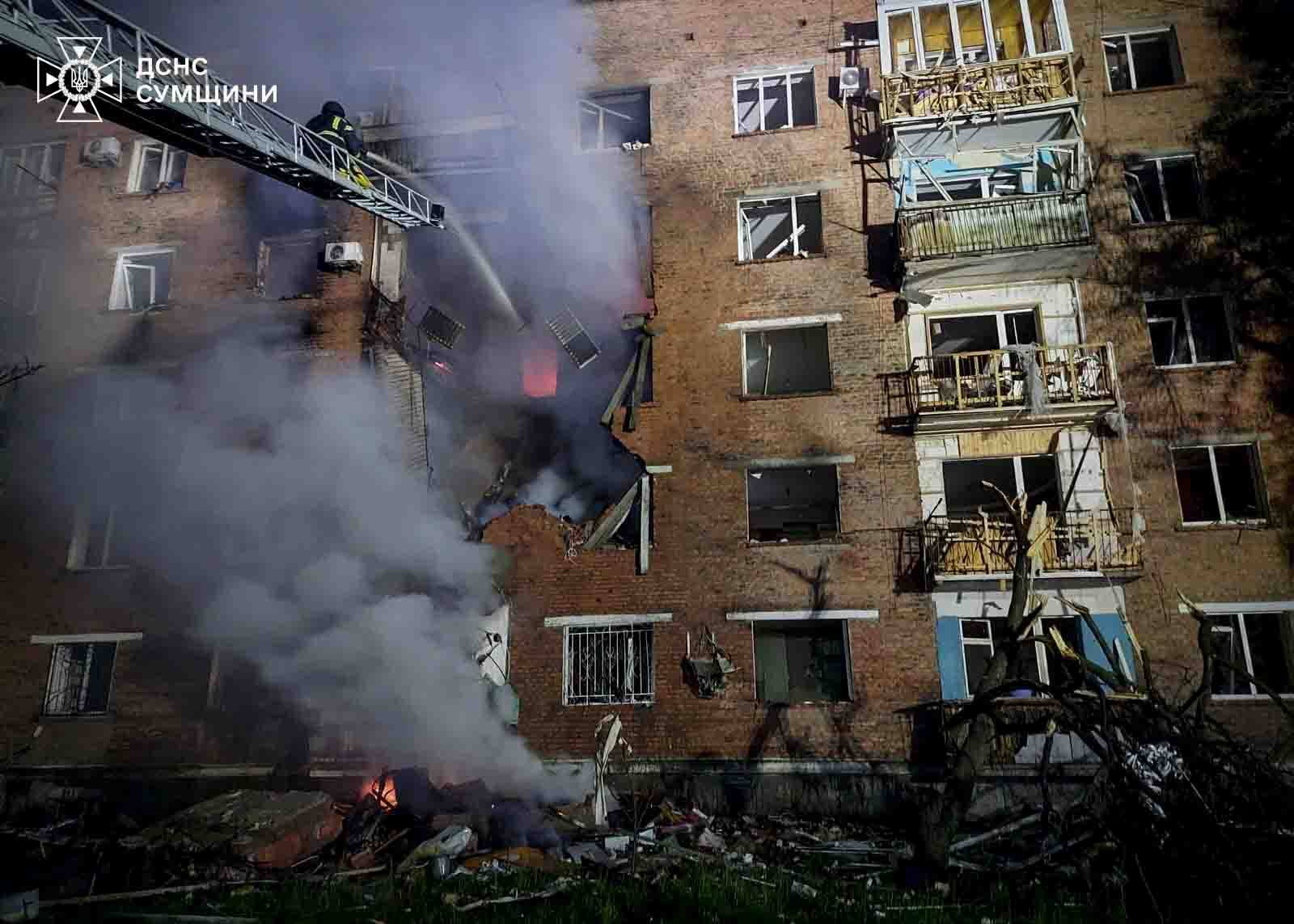 РФ вдарила по Конотопу: пошкоджено музей і житловий будинок