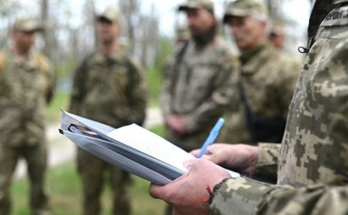 Обшуки у Тернопільському ТЦК та СП: на місці багато правоохоронців