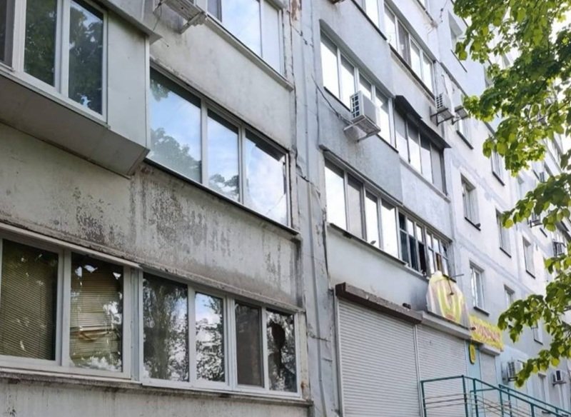 Окупанти вдарили КАБами по Запорізькому району: Загинула жінка