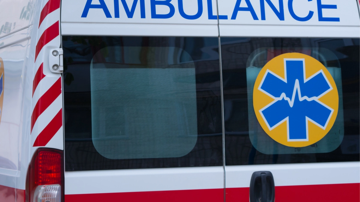 Окупанти вранці з дрона атакували цивільне авто на Сумщині, загинула …