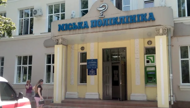 Окупанти запевняють, що на лівобережній Херсонщині стало більше медиків
