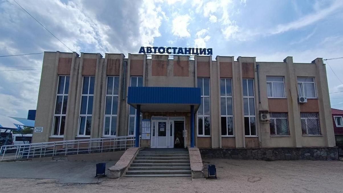 Окупанти посилюють перевірки пасажирів на автостанціях в окупованому Криму