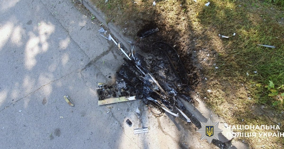 Опівдні ворог обстріляв Херсон: є загиблий та поранені