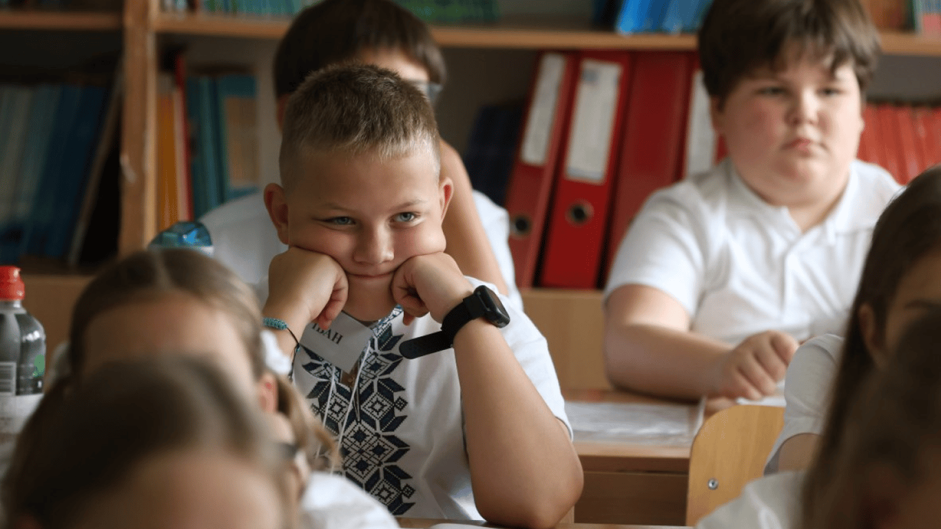 Останній дзвінок в одеських школах: у департаменті назвали дату