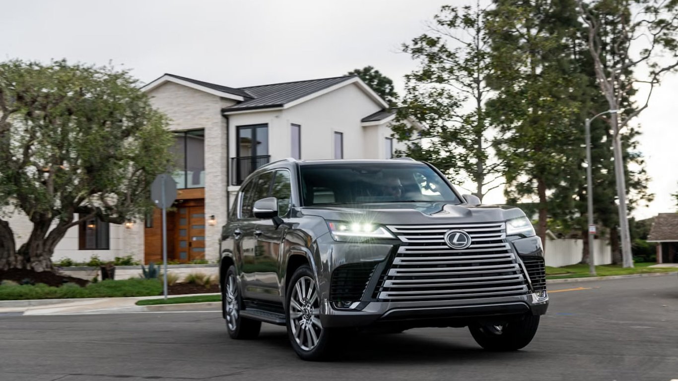 Пʼять двигунів на вживаних Lexus, які варто оминати