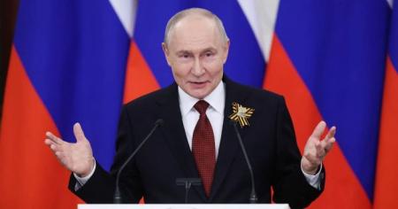 Парад Путіна показав, що Україна змінює перебіг війни — WSJ