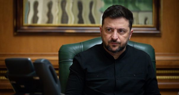 Парад без військової техніки в Москві: Зеленський назвав причину – …