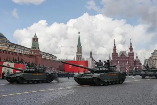Парад 9 травня в Москві опинився під загрозою через відсутність …