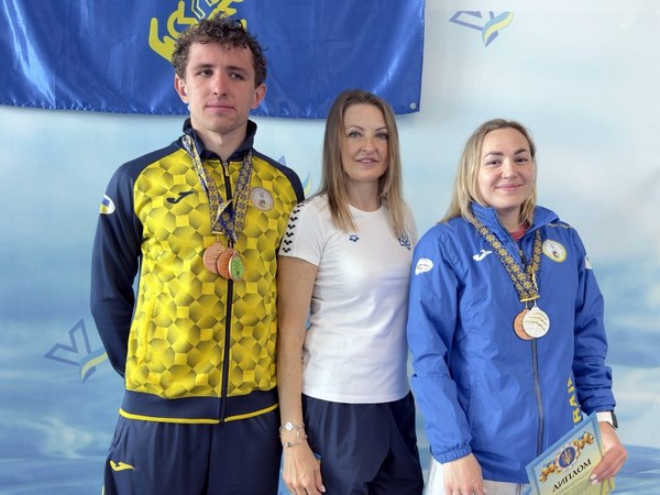 Параплавці з Кропивницького здобули 5 медалей на чемпіонаті України