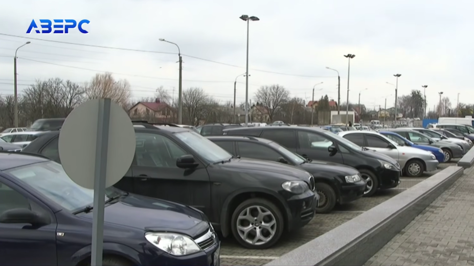 Перереєстрації авто «по-тихому» без власників та довіреностей: на Волині ділок …