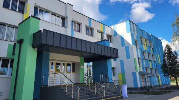 У місті на Волині завершили термомодернізацію ліцею за 900 тисяч …