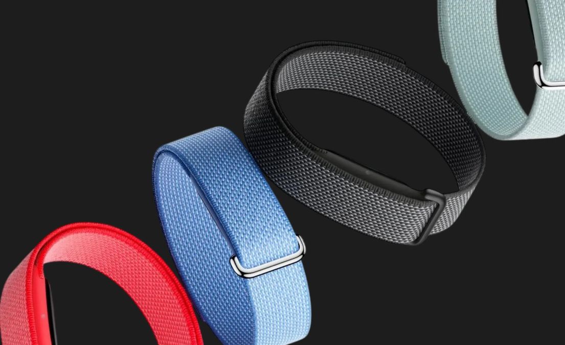 Перші власники фітнес-трекера Google Fitbit Air не можуть ним скористатися
