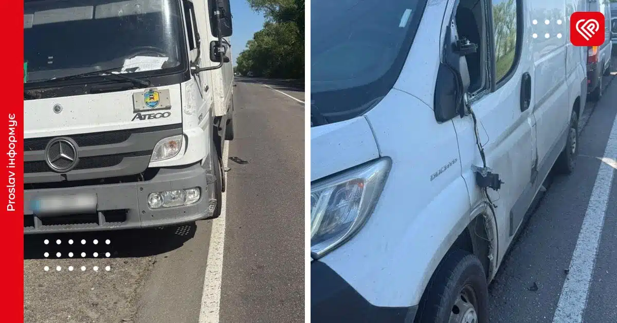 Поблизу Переяслава сталася ДТП: вантажівка Mercedes пошкодила Fiat Ducato