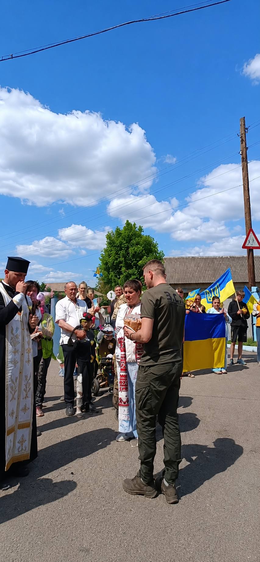 Повернення Захисника: День Героїв у селі Прикмище став особливим