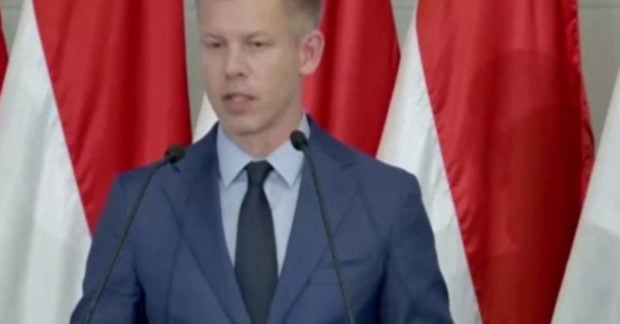 Повторює Орбана: в Bloomberg розповіли, що Мадяр хоче від України …