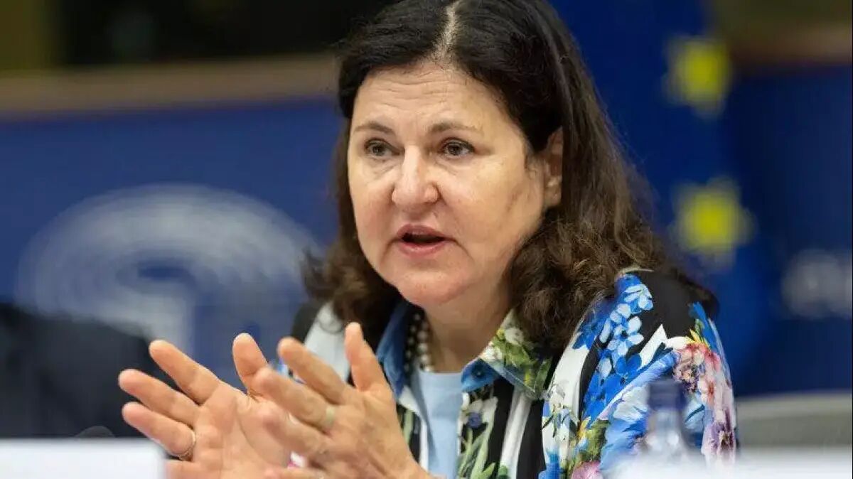 «Шедевр лицемірства»: посолка ЄС Катаріна Матернова жорстко відповіла на погрози …