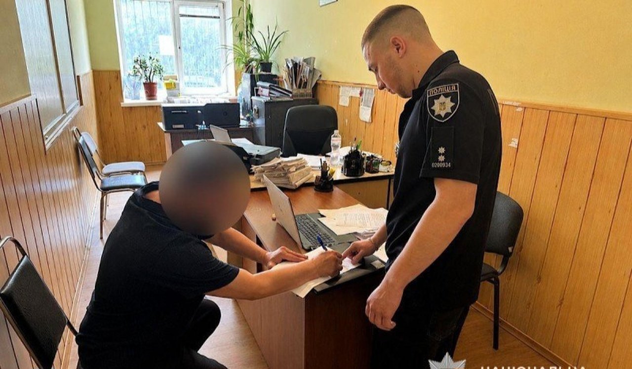 Погрози, опір і втеча: у Дніпрі домашній тиран отримав підозру