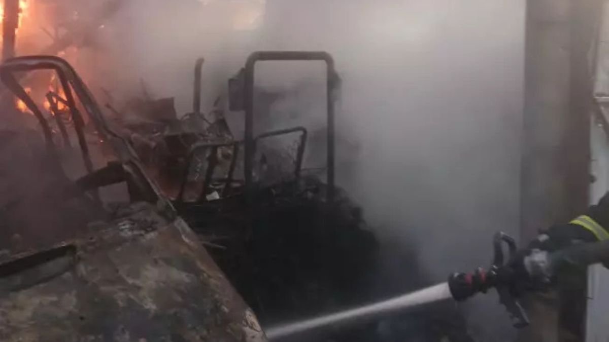 Автомобіль та будинок палали на Косівщині