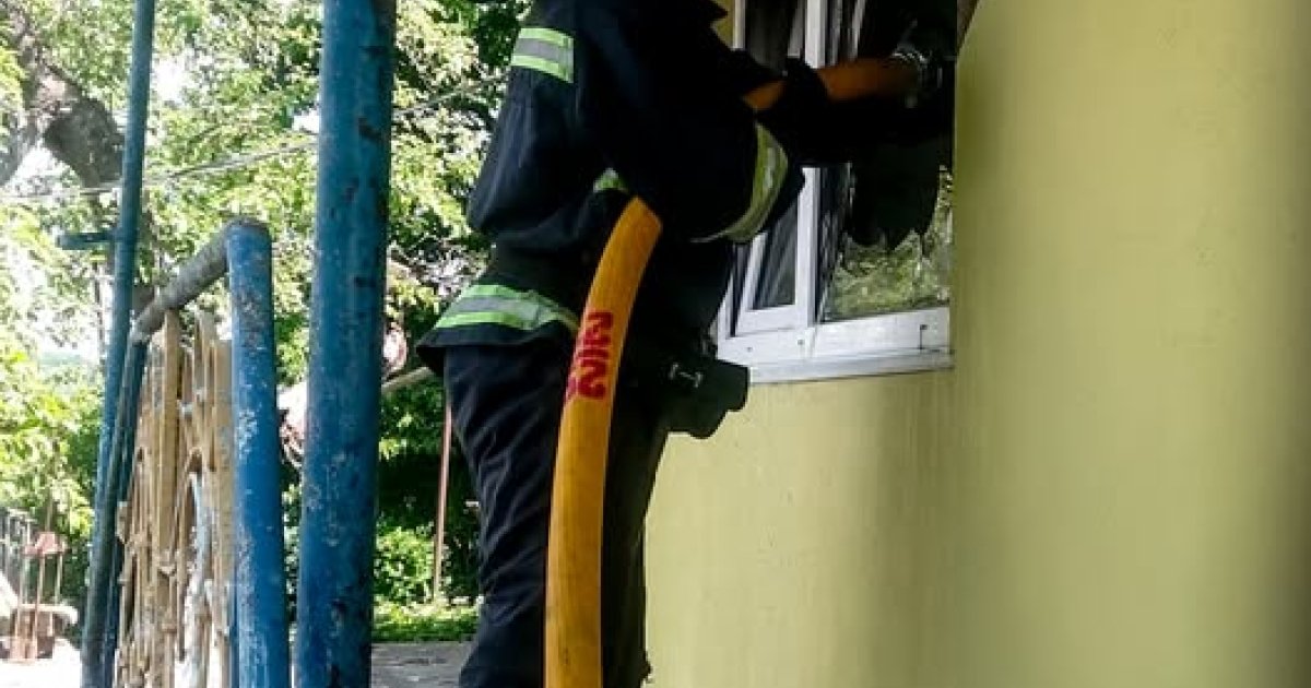 Пожежa нa Вінниччині – рятувaльникaм вдaлося зберегти людям будинок