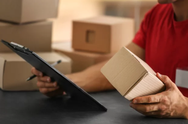 Покупки з AliExpress та Amazon оподатковуватимуть по-новому: деталі