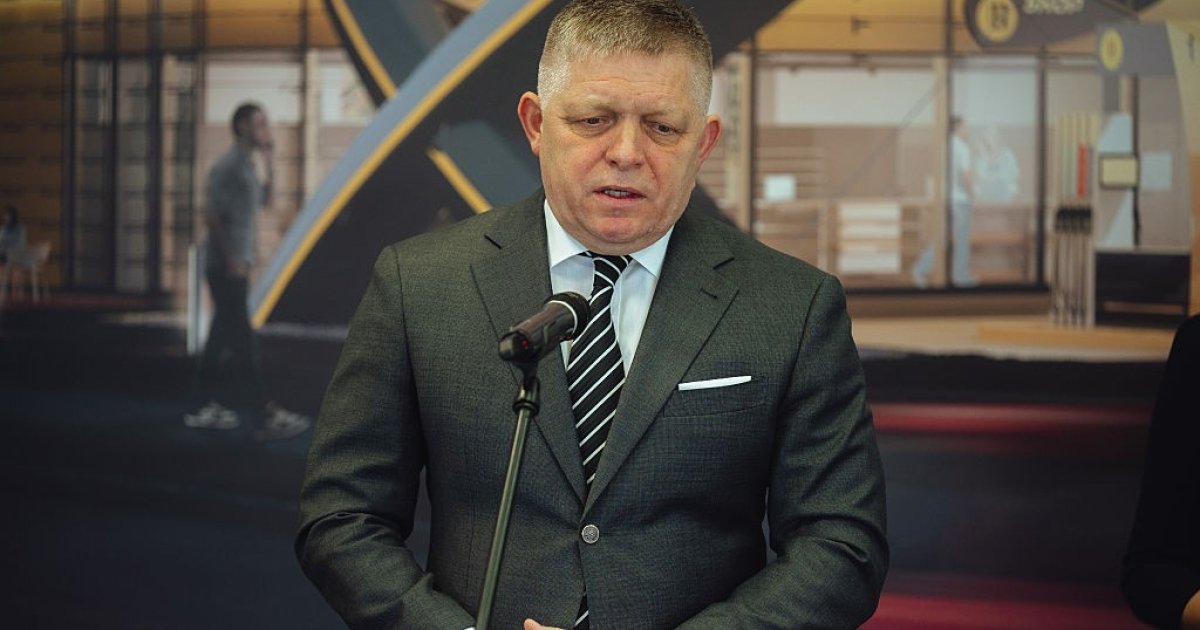 Польша виставила Фіцо умову, за якої "пробачить" візит до Москви