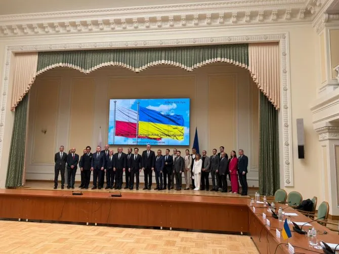 Польща та Україна узгодили агроторгівлю й стандарти ЄС — що …