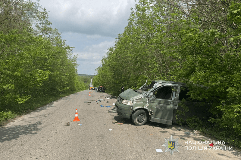 Поліція з’ясовує причини смертельної ДТП під Борщевом на Тернопільщині