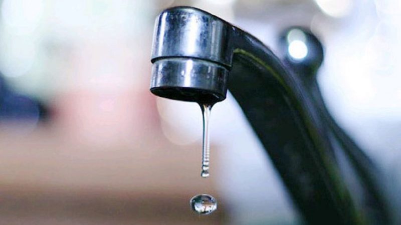 Понад 20 будинків у Рівному залишилися без води 12 травня …