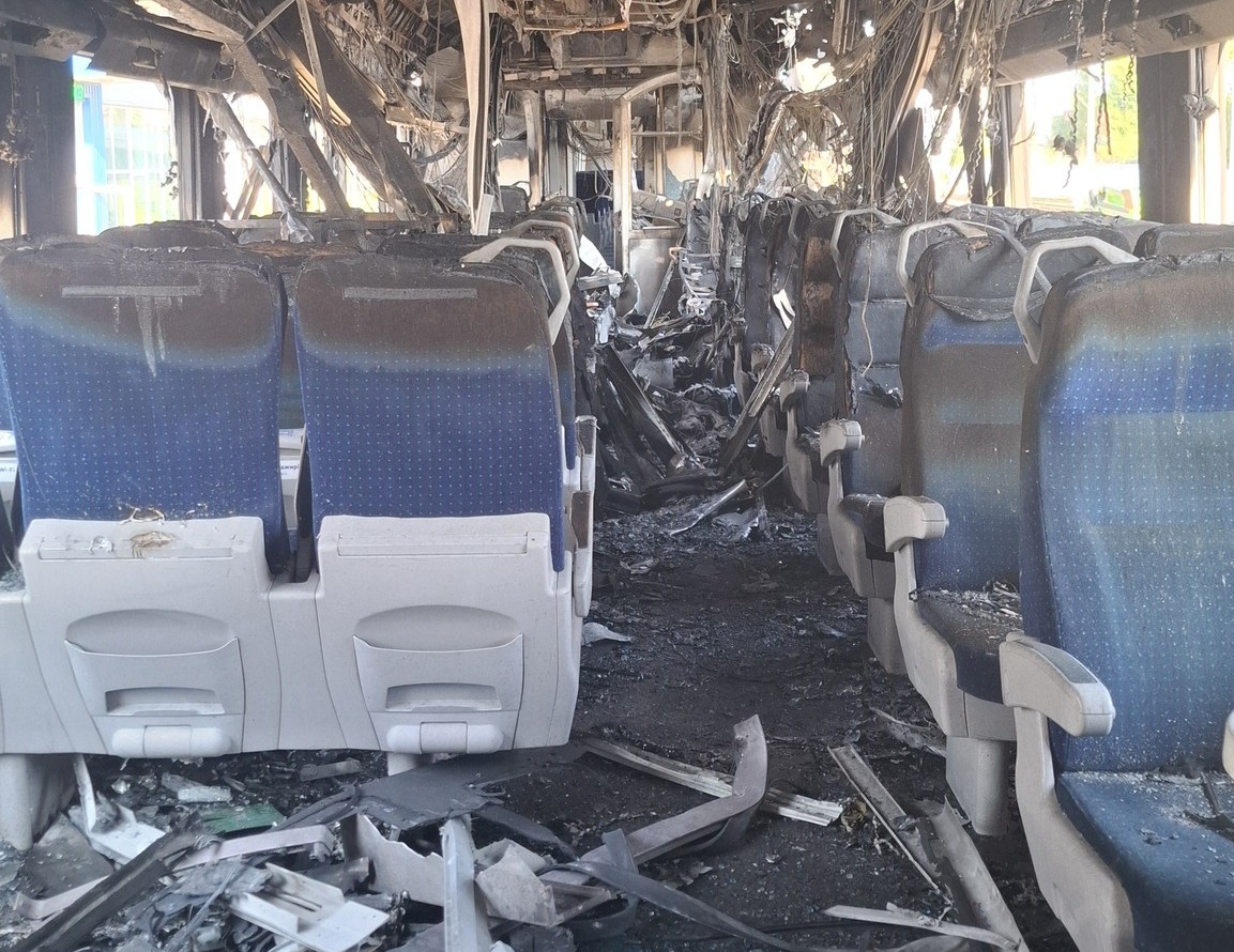 Понад 40 вагонів знищено, ще 200 – пошкоджені обстрілами: в …