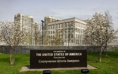 Посольство США в Києві попередило про загрозу масштабної атаки протягом …