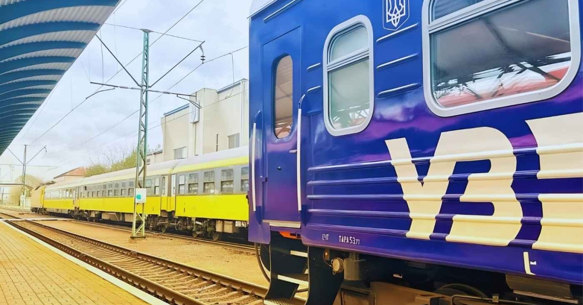 Поїзд сполученням Козятин — Київ відправиться із затримкою через очікування …