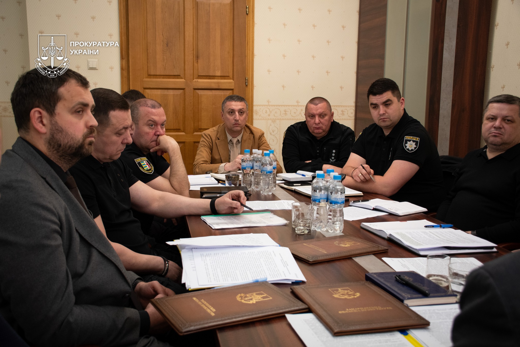 Правоохоронці Закарпаття посилюють боротьбу з кіберзлочинами та вербуванням дітей