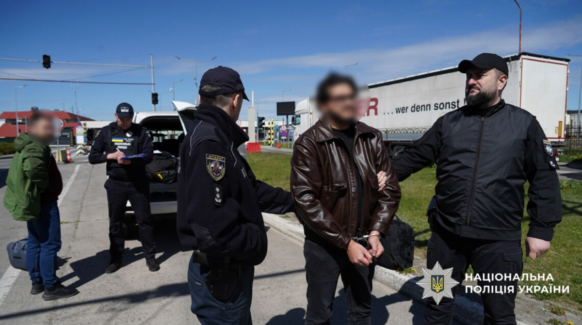 Представлялися фондом Притули: поліція викрила шахрайську схему псевдоволонтерів