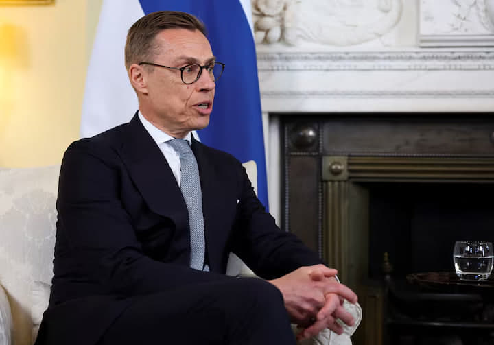 Президент Фінляндії: Європі доведеться відновити діалог із РФ через позицію …