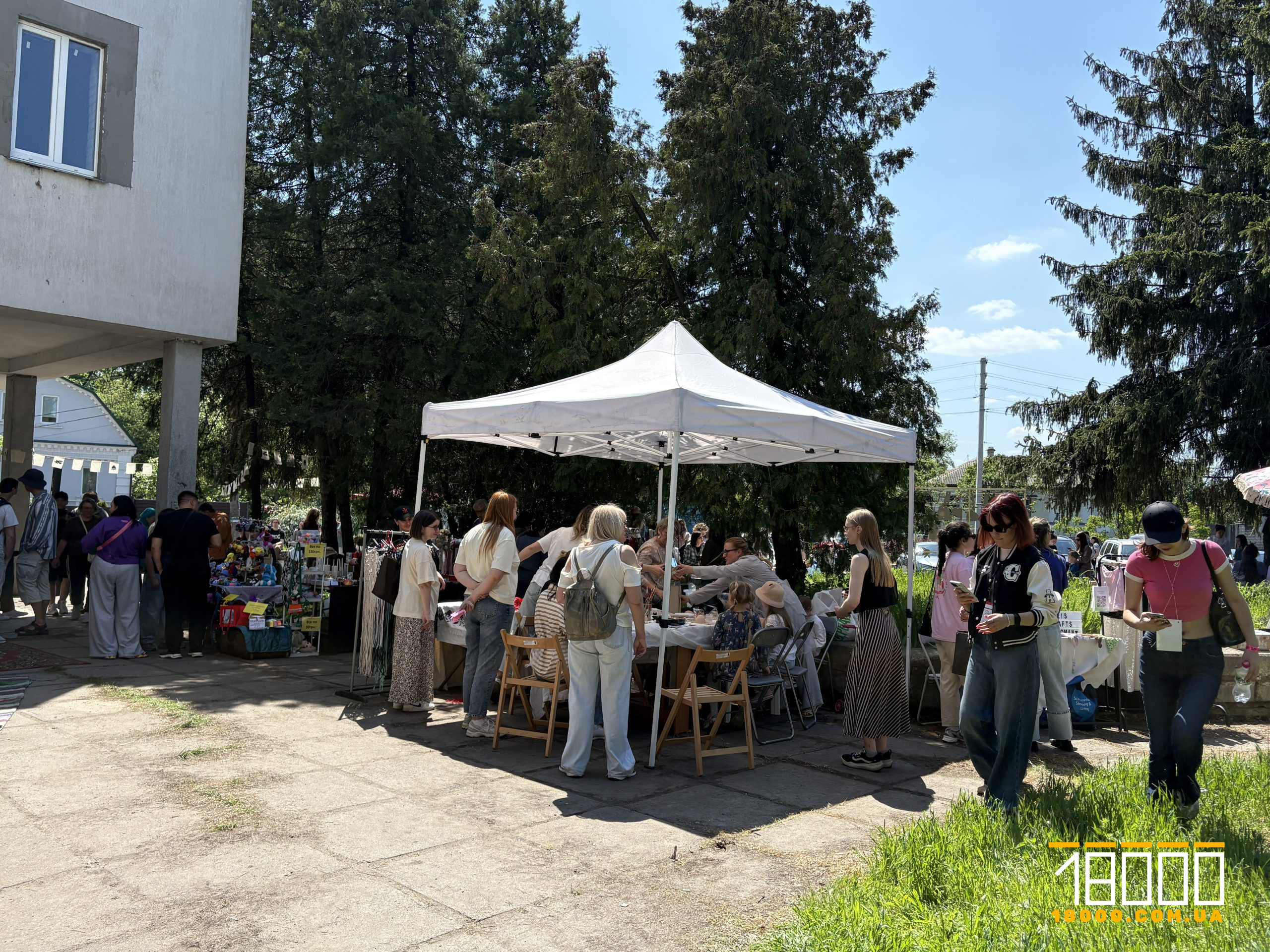 Привернути увагу до історії: у Черкасах відбувається ярмарок «Дзелень» (ФОТО)