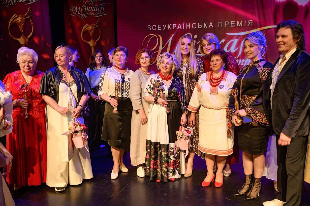 Прикарпатки Лариса Стефанишин та Леся Королик стали лауреатками премії «Жінка …