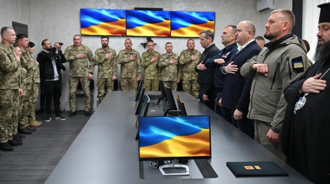 Прикордонники 31-го загону отримали нагороди від керівництва Буковини до свого …