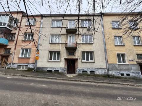 Приміщення на Героїв Маріуполя у Львові продають за понад 600 …