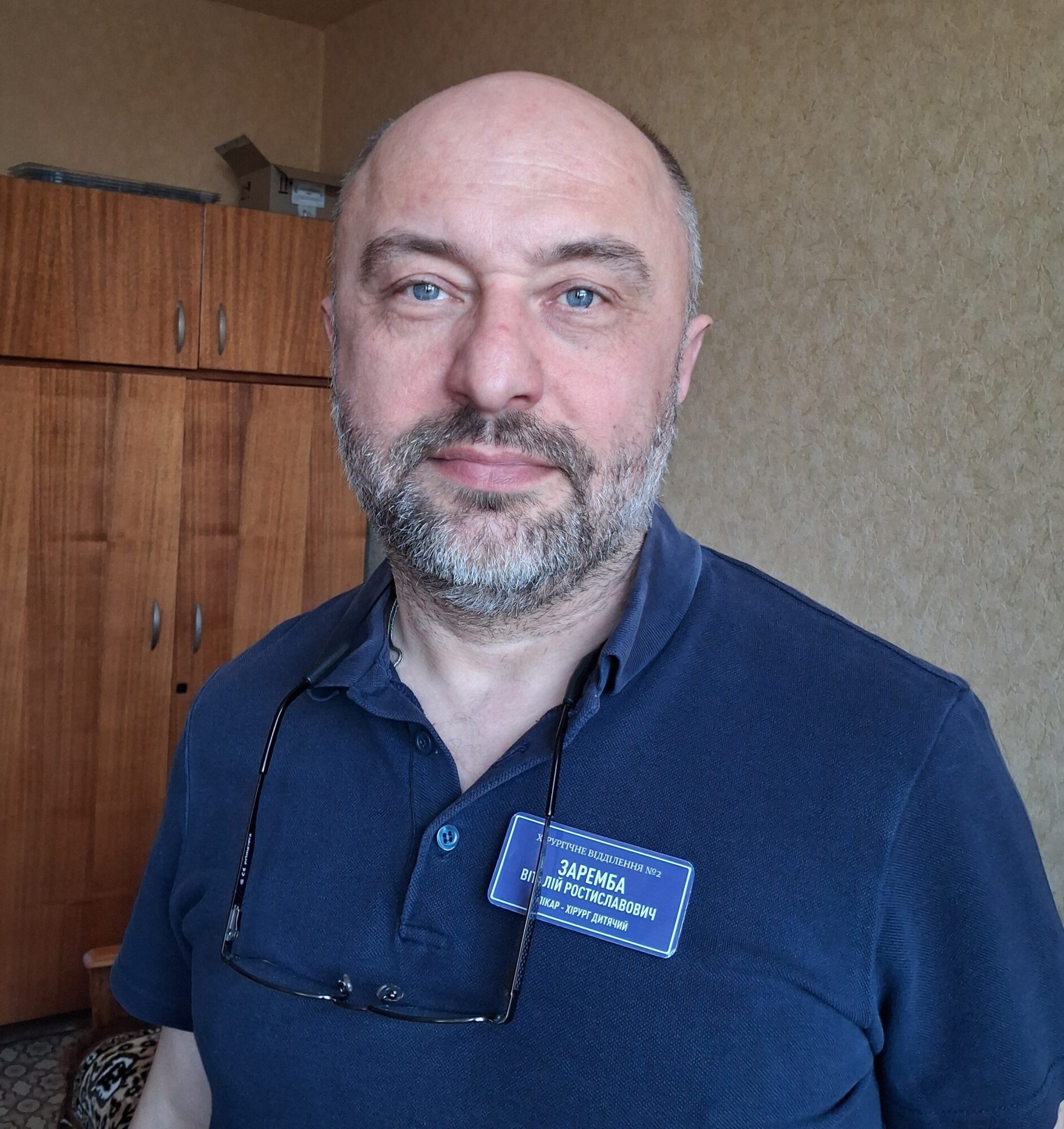 Проковтнув блешню з гачками та магніти: житомирські лікарі розповіли, які …