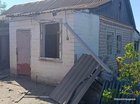 Протягом дня ворог кілька разів атакував Нікопольщину FPV-дронами